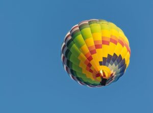hot air balloon, blue sky, colorful pattern, in the sky, aviation, balloon flight, adventure, recreation, leisure, colorful, serenity, tourism, holiday, favorite place, travel, nature, calm atmosphere, air travel, capture the moment, clear day